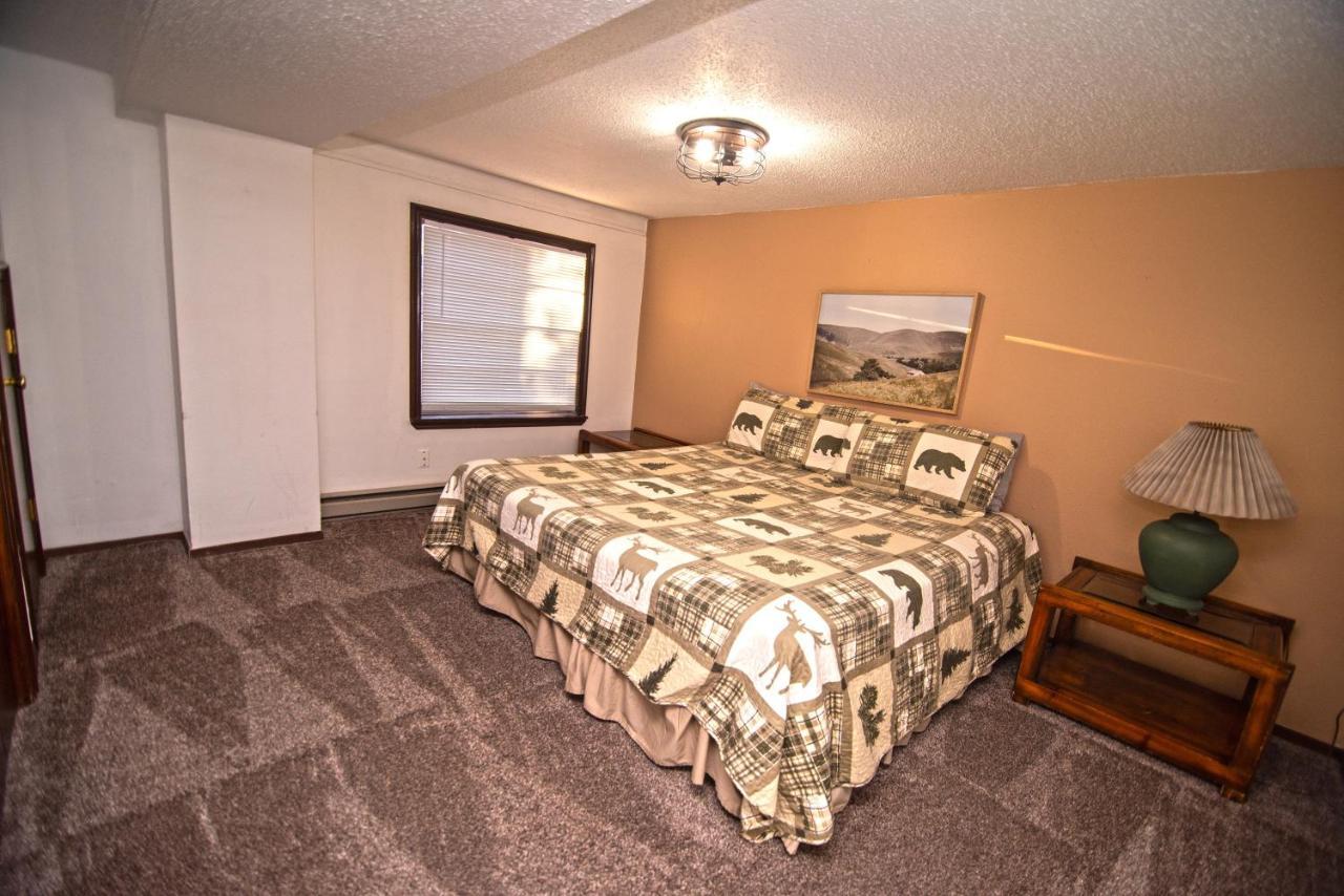 Huge Ruidoso Retreat With Game Room, Pool, 2 Balconies, 2 Kitchens - Sleeps 17! 외부 사진